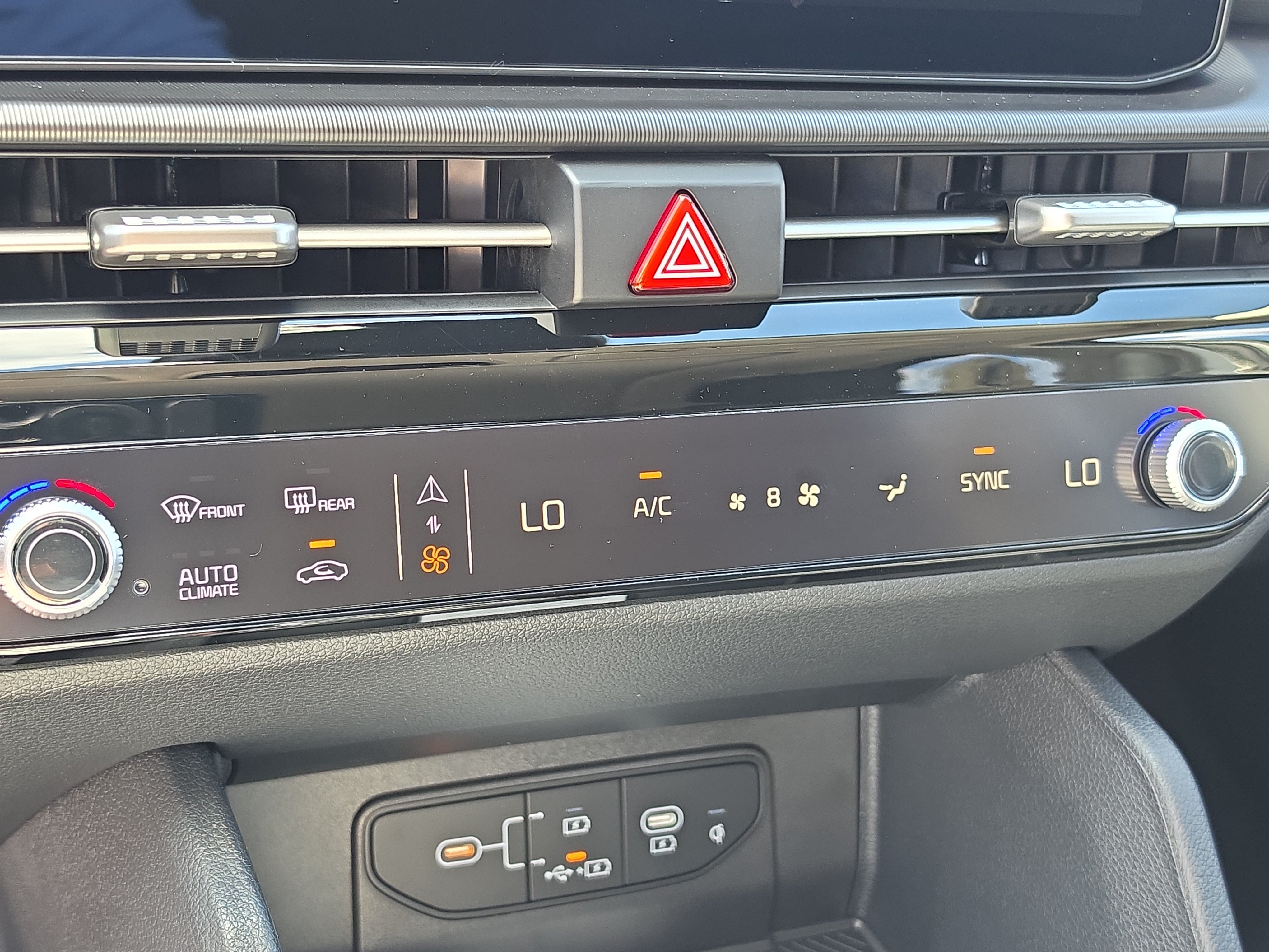 New 2027 Kia Sportage SX FWD image 26
