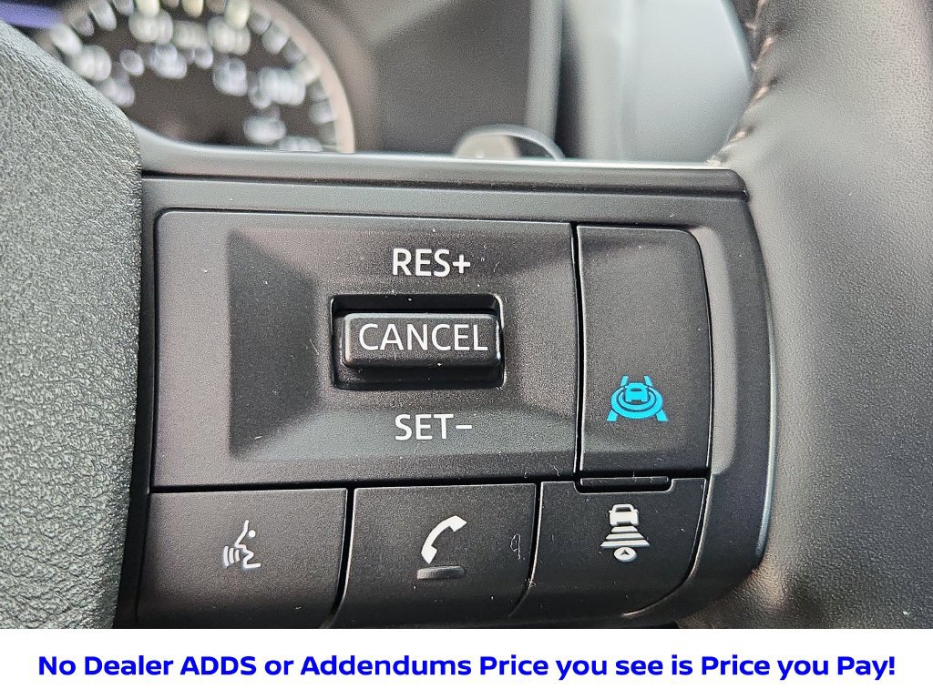 Certified 2026 Nissan Rogue SV FWD image 28