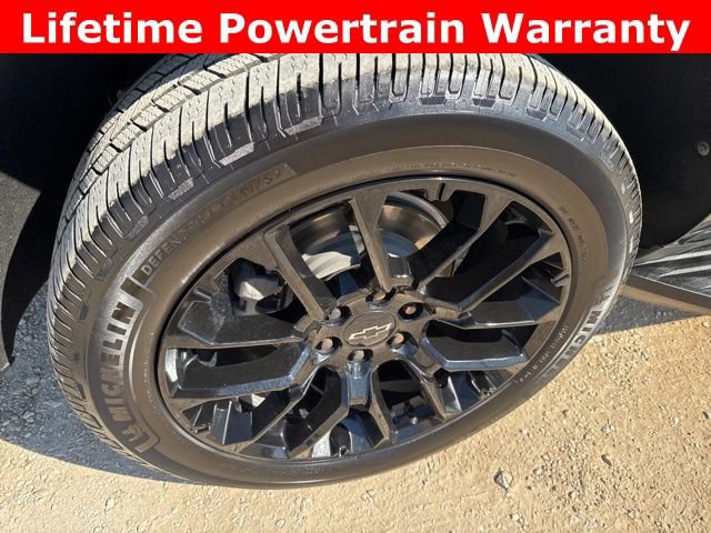 Used 2022 Chevrolet Tahoe RST w/ Sport Performance Package image 33