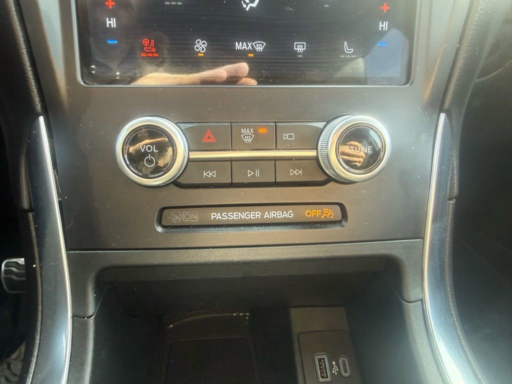 Used 2022 Ford Edge ST w/ Equipment Group 401A image 44