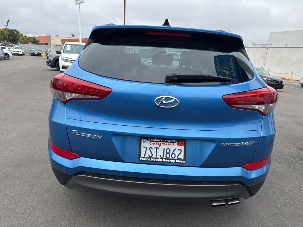 Used 2016 Hyundai Tucson Limited w/ Option Group 03 FWD image 4
