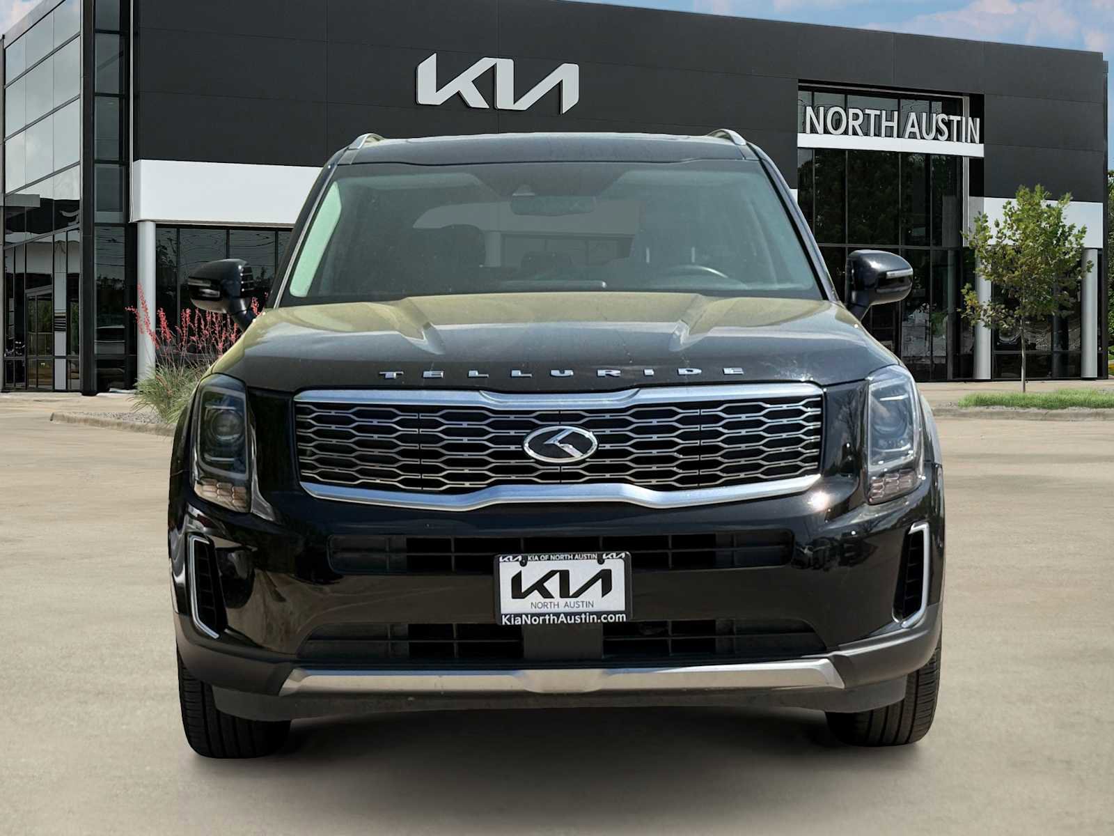 Used 2020 Kia Telluride EX image 4
