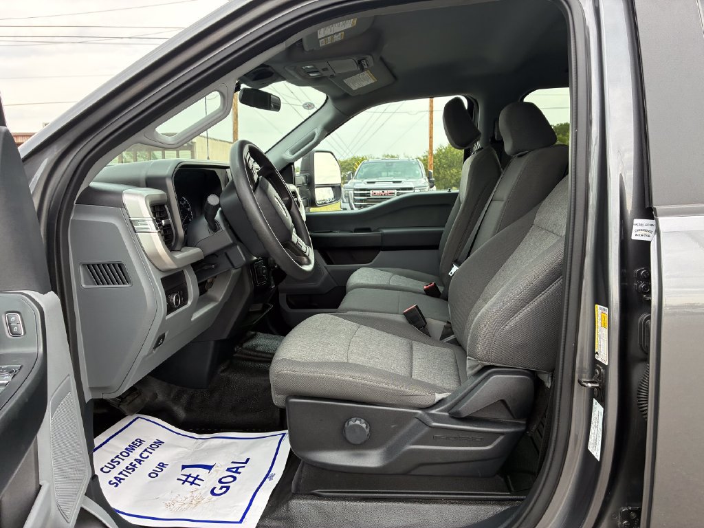 Used 2025 Ford F350 XL w/ 360-Degree Camera Package AWD/4WD image 17
