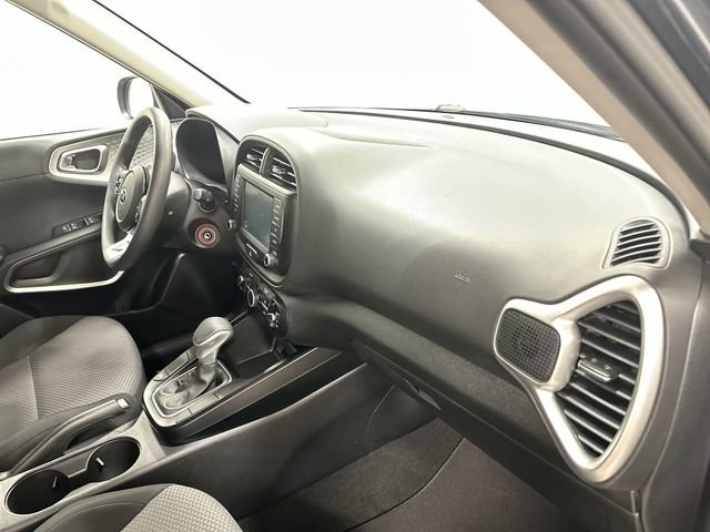 Used 2021 Kia Soul LX FWD image 16