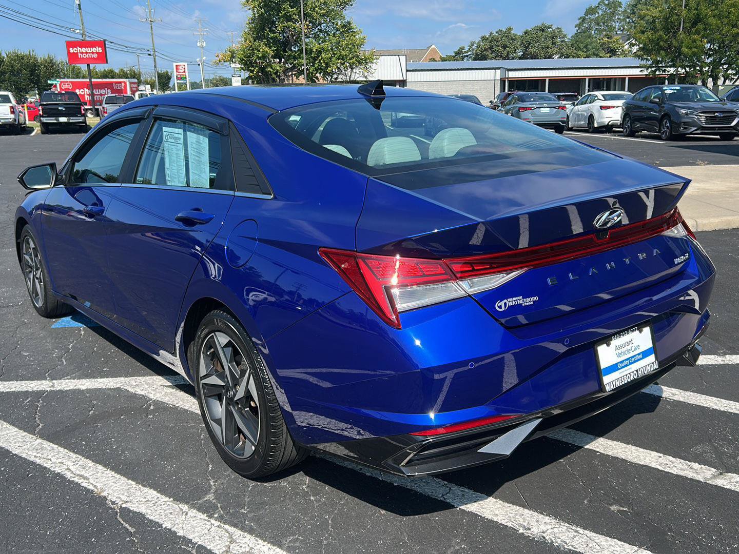 Certified 2023 Hyundai Elantra Limited w/ Cargo Package FWD image 5