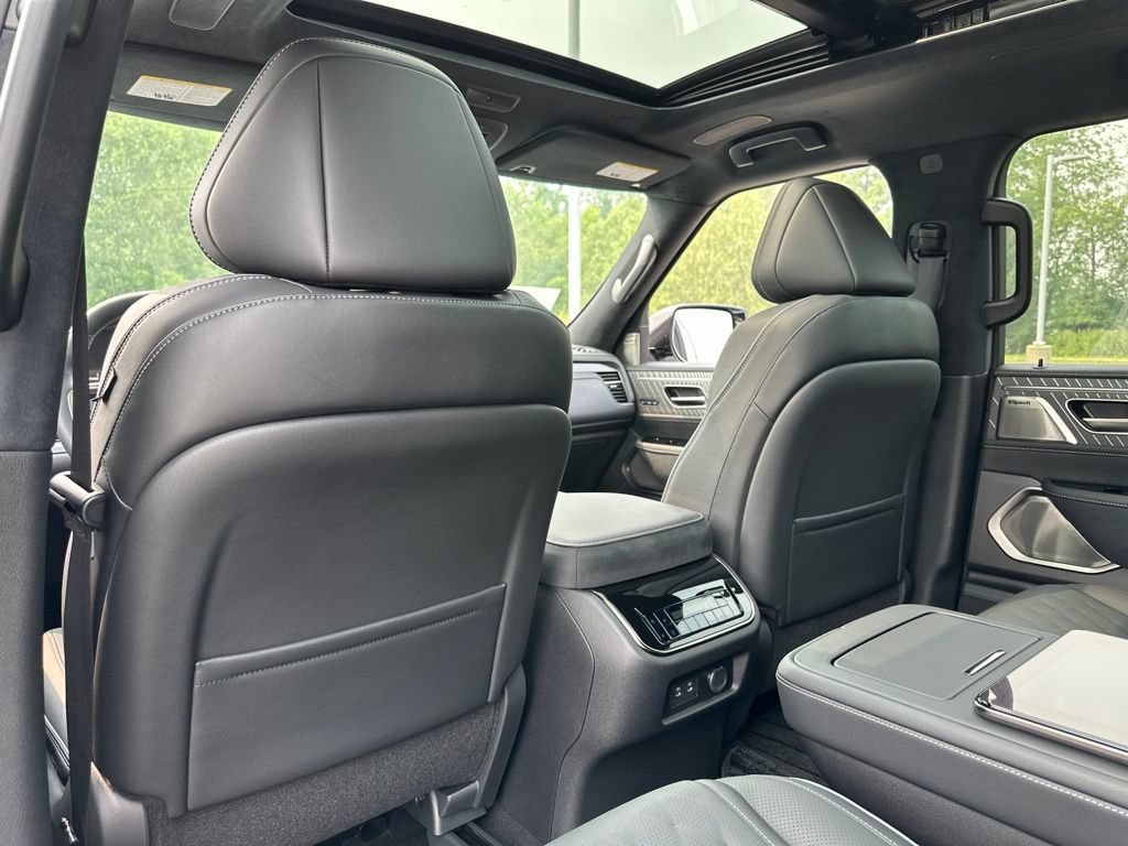 New 2027 INFINITI QX80 Autograph AWD/4WD image 35