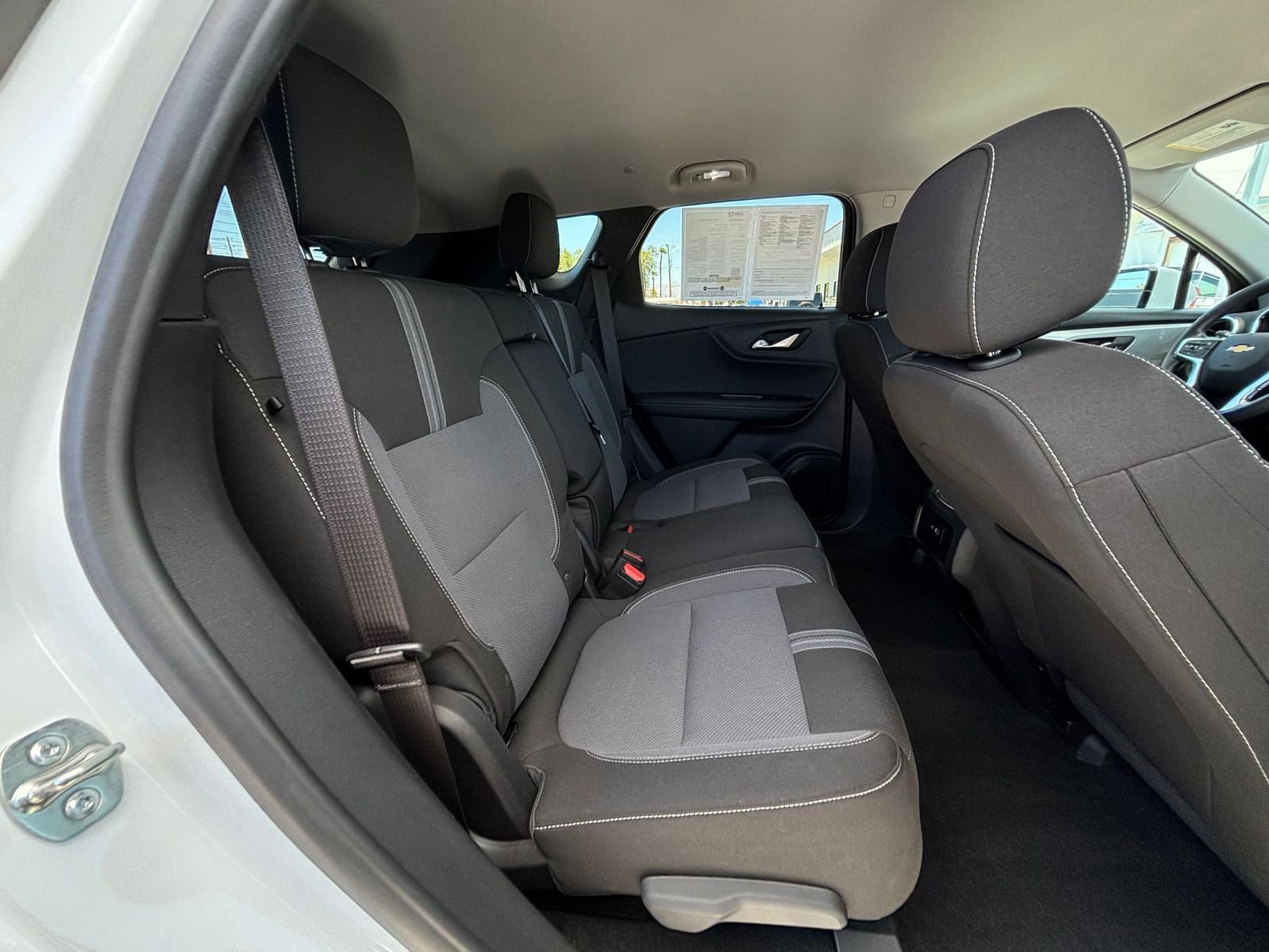 Used 2026 Chevrolet Blazer LT FWD image 39
