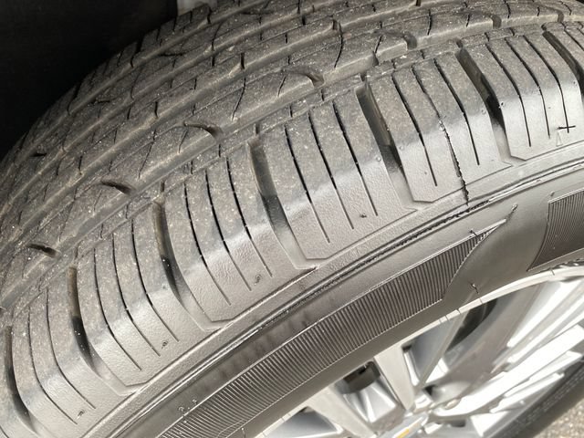 Certified 2026 Chevrolet Traverse LT AWD/4WD image 24