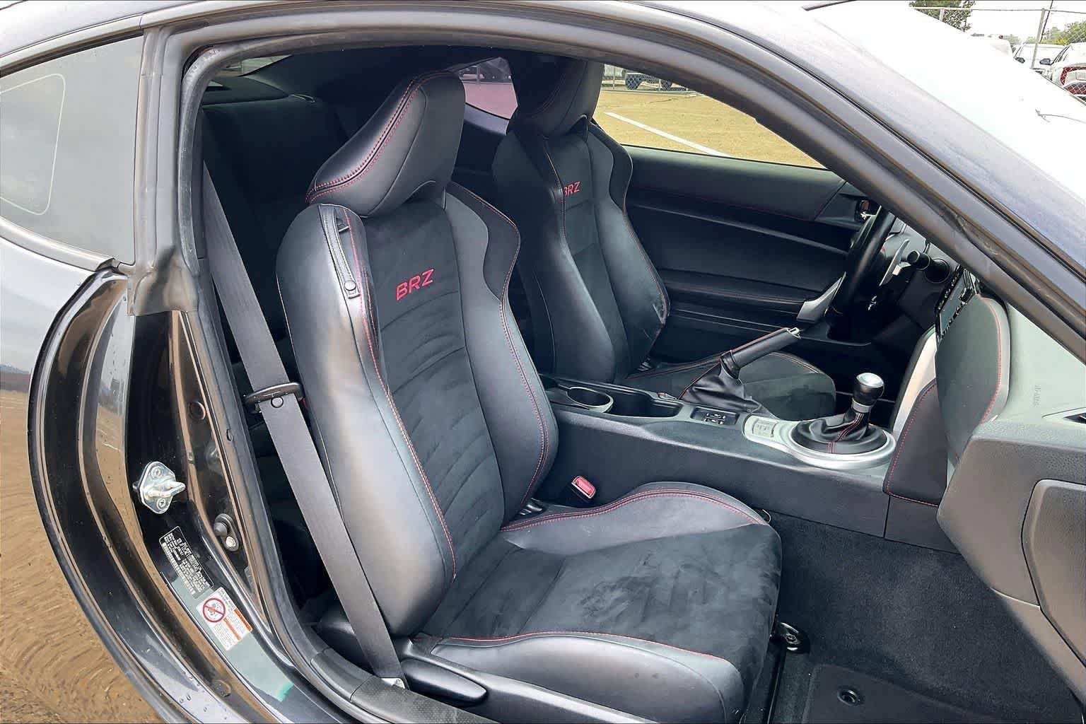 Used 2017 Subaru BRZ Limited w/ Popular Package #3 RWD image 11