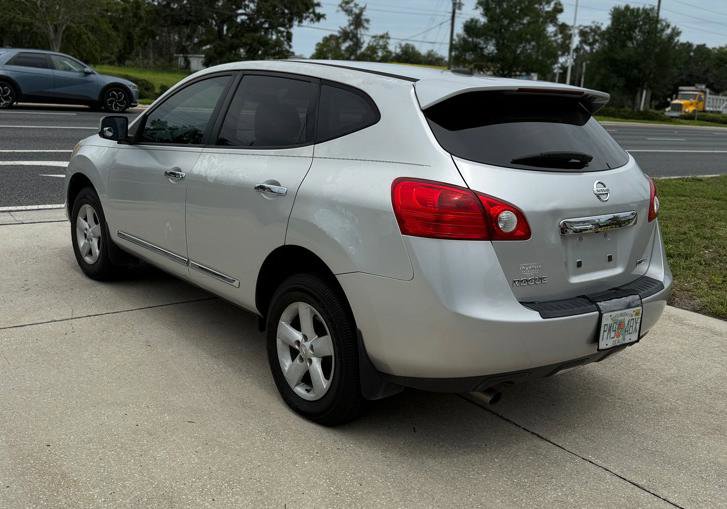 Used 2013 Nissan Rogue S w/ Special Edition Pkg image 2