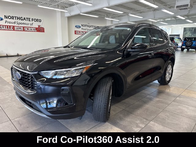 Used 2023 Ford Escape Active w/ Tech Pack #2 AWD/4WD image 17