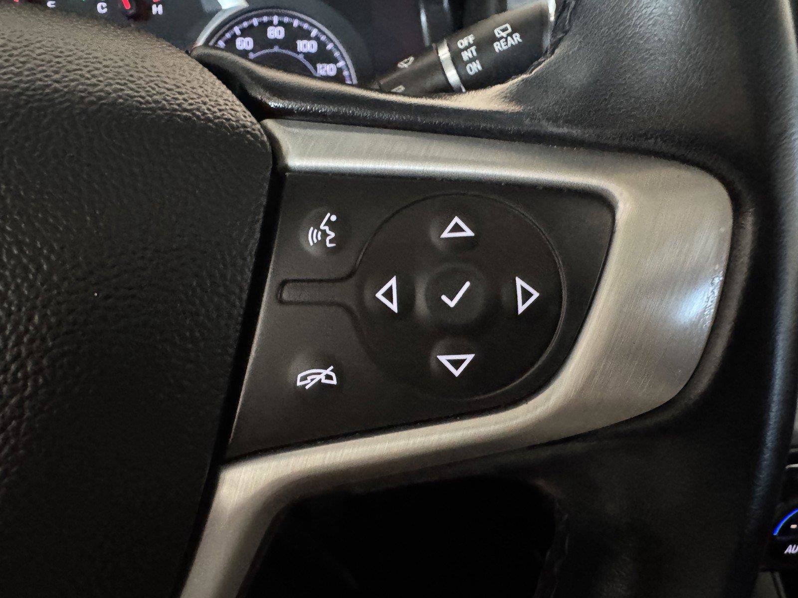 Used 2023 GMC Acadia SLT FWD image 19