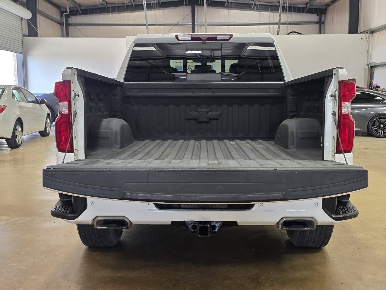 Used 2020 Chevrolet Silverado 1500 RST AWD/4WD image 6