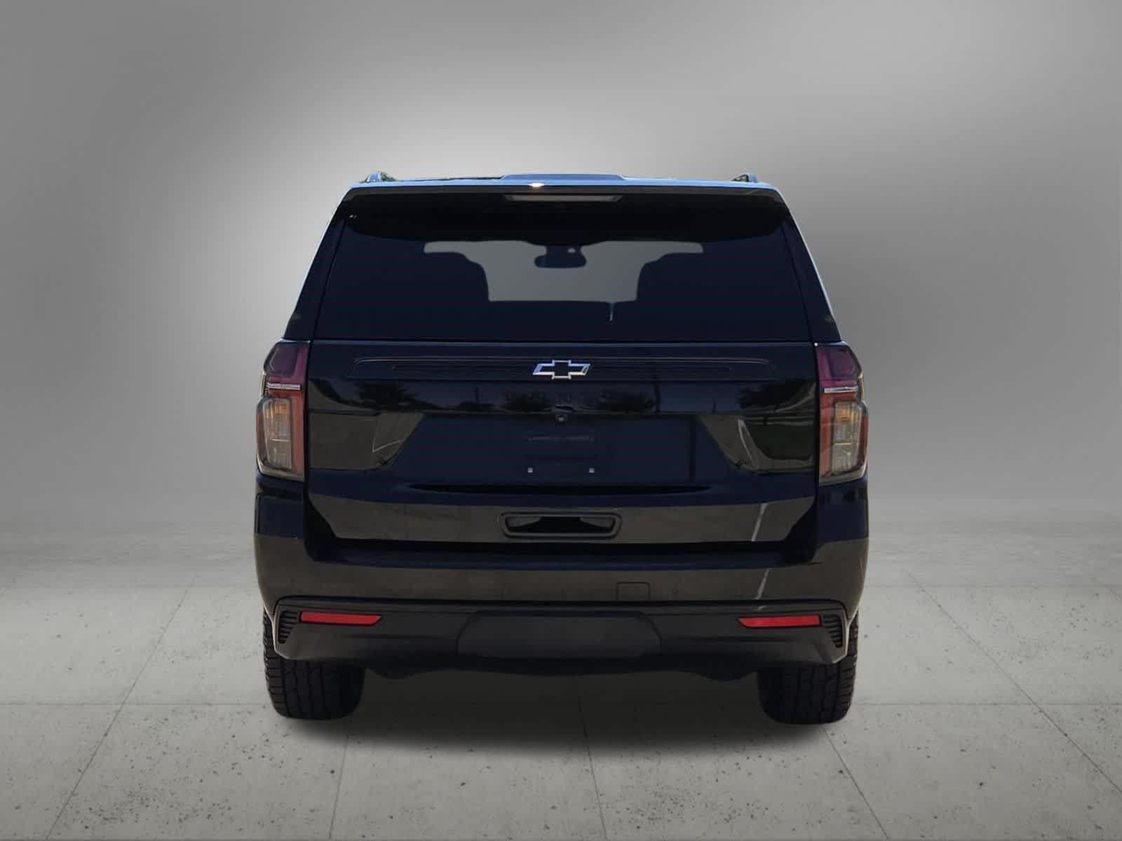 Used 2023 Chevrolet Tahoe Z71 w/ Luxury Package AWD/4WD image 5