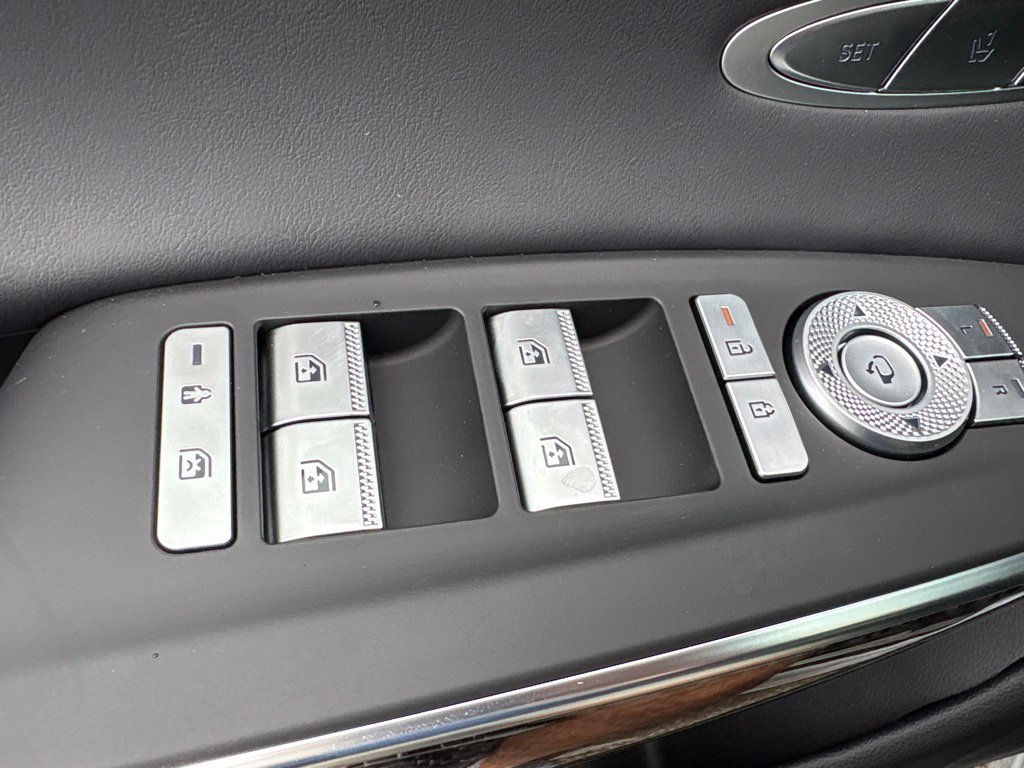New 2026 Genesis GV70 3.5T Sport Prestige AWD/4WD image 13
