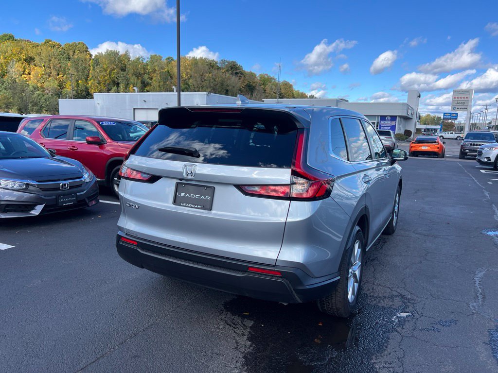 Certified 2026 Honda CR-V EX image 5