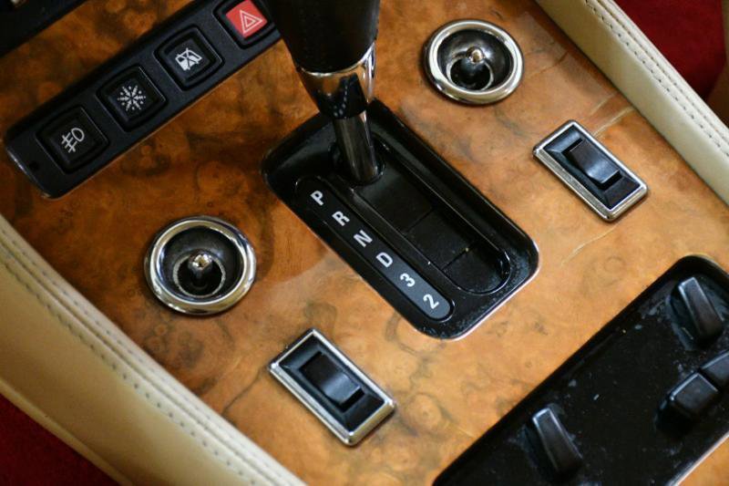 Used 1998 Bentley Brooklands Long Wheelbase RWD image 56