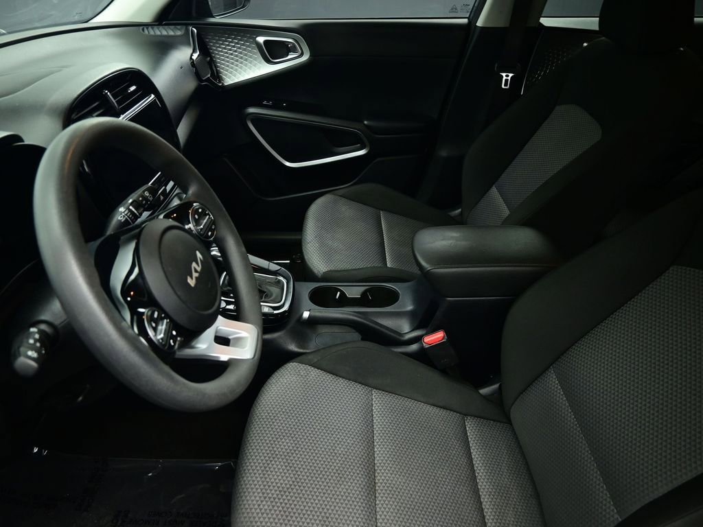 Used 2024 Kia Soul S image 51