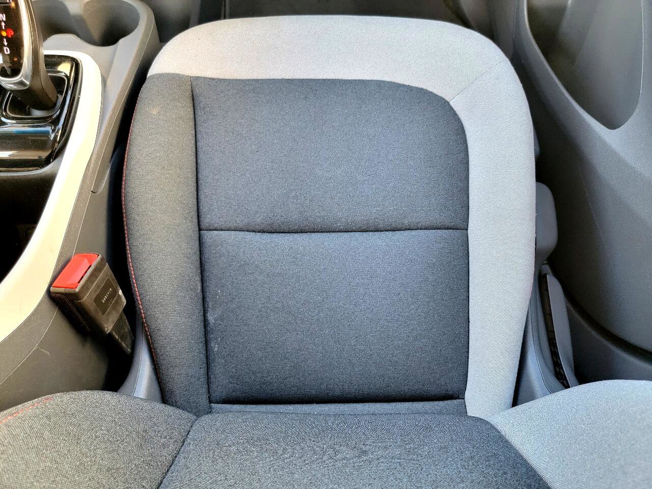 Used 2019 Chevrolet Bolt LT image 31