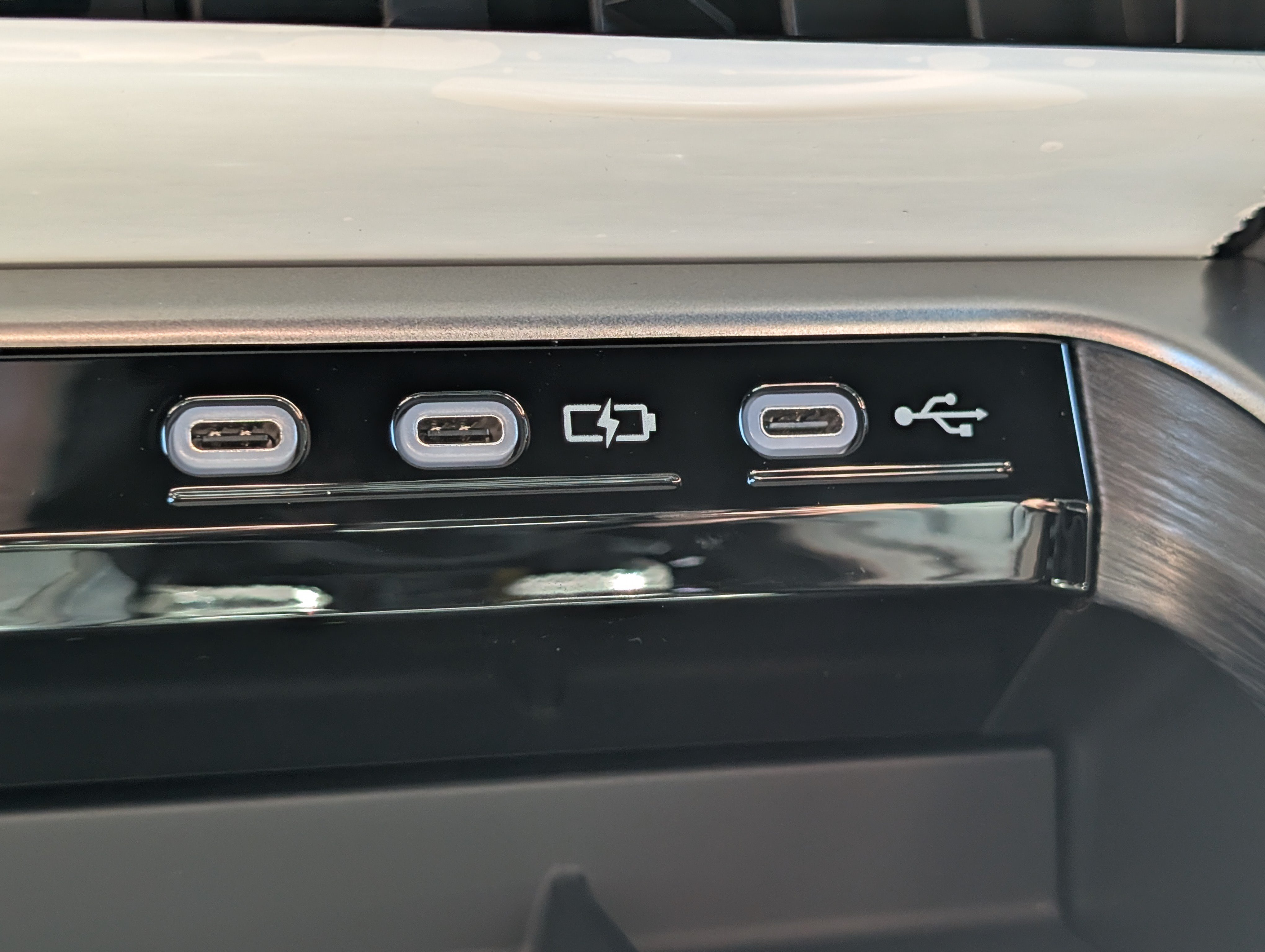 New 2026 Lexus TX 500h AWD w/ Technology Package image 25