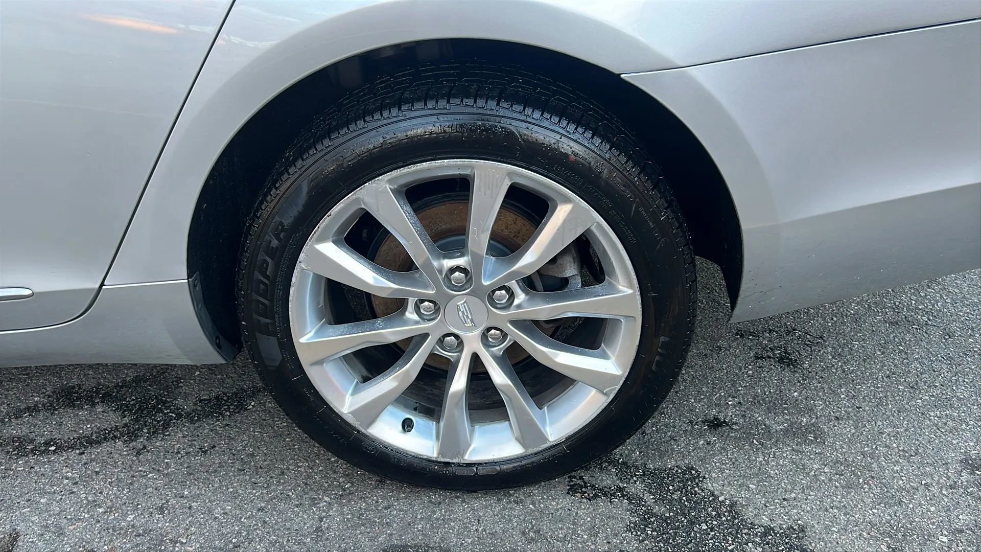 Used 2016 Cadillac XTS Luxury image 10