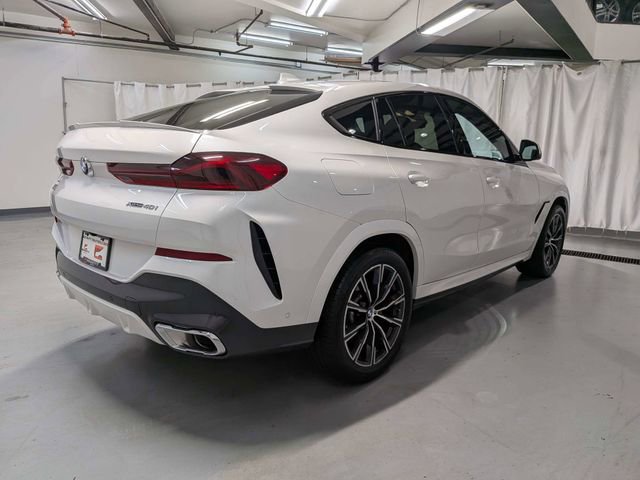 Used 2023 BMW X6 xDrive40i w/ M Sport Package AWD/4WD image 3