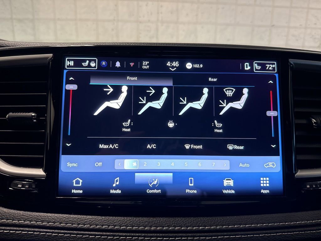 New 2026 Chrysler Pacifica Select image 31