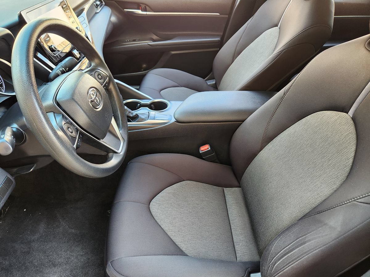 Used 2022 Toyota Camry LE FWD image 31