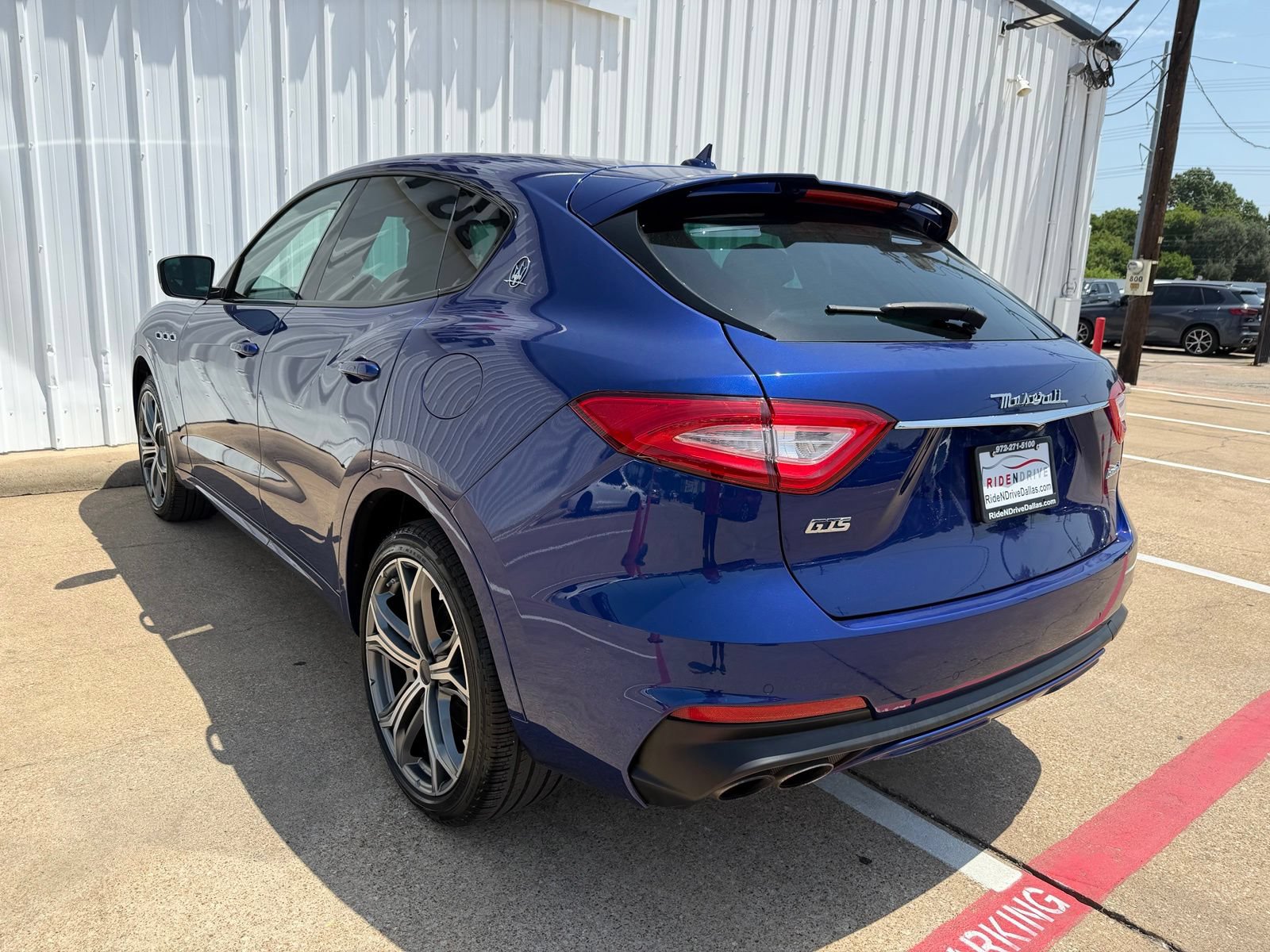 Used 2019 Maserati Levante GTS AWD/4WD image 4