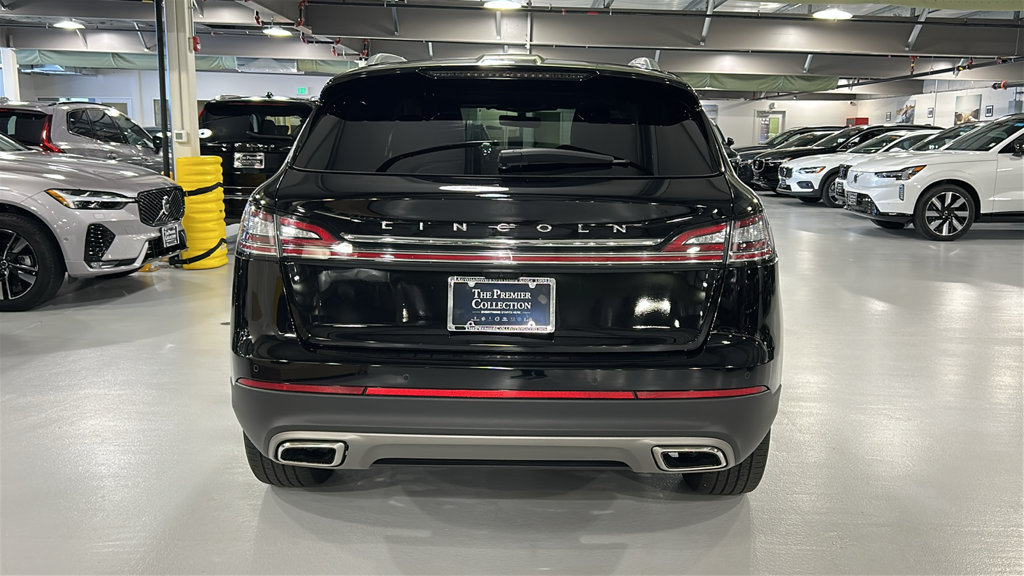 Used 2023 Lincoln Nautilus Reserve AWD/4WD image 5