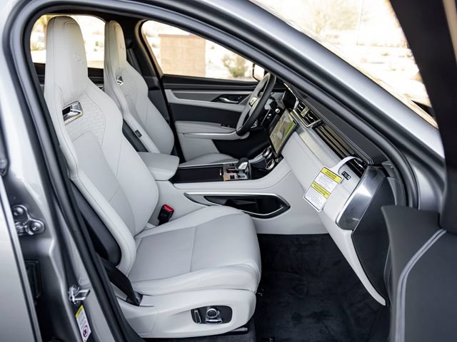 Certified 2025 Jaguar F-PACE R-Dynamic S AWD/4WD image 35