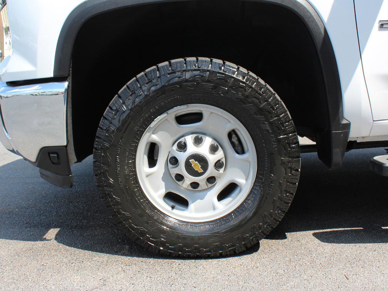 Used 2024 Chevrolet Silverado 2500 W/T w/ WT Convenience Package AWD/4WD image 31
