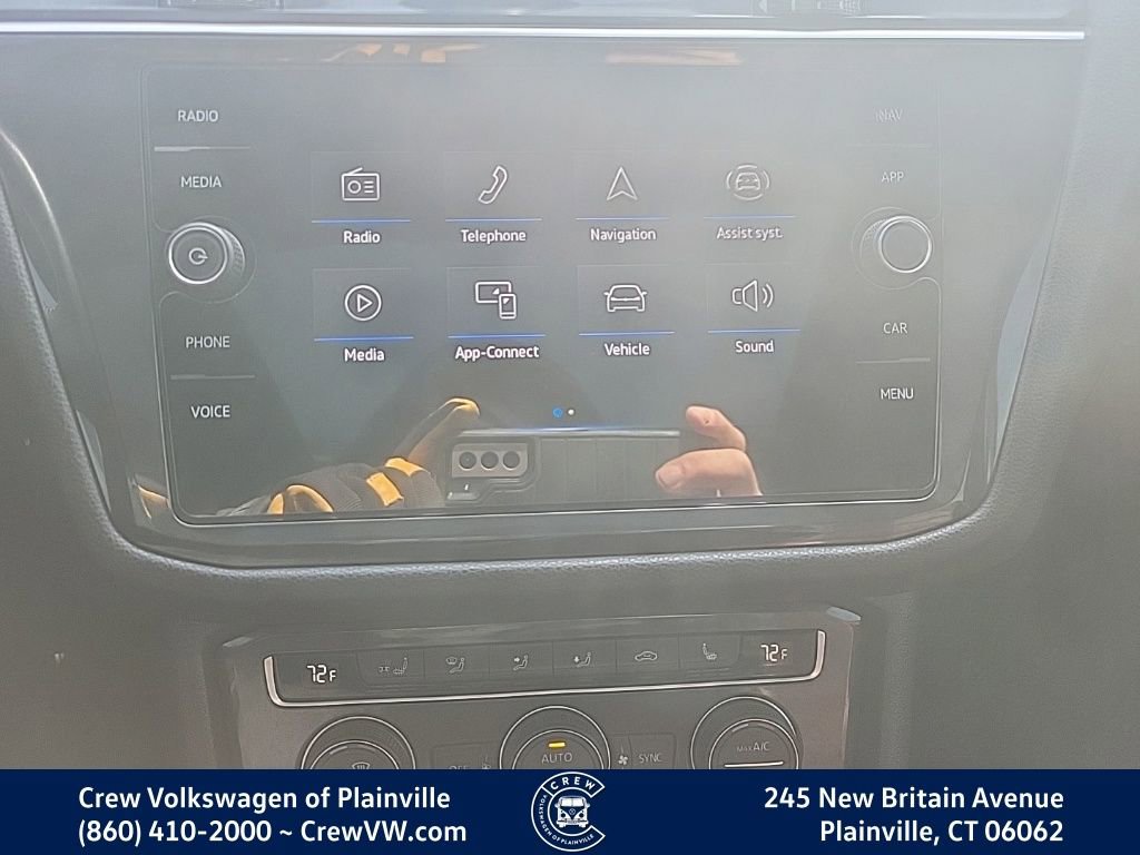 Certified 2021 Volkswagen Tiguan SEL Premium R-Line image 7