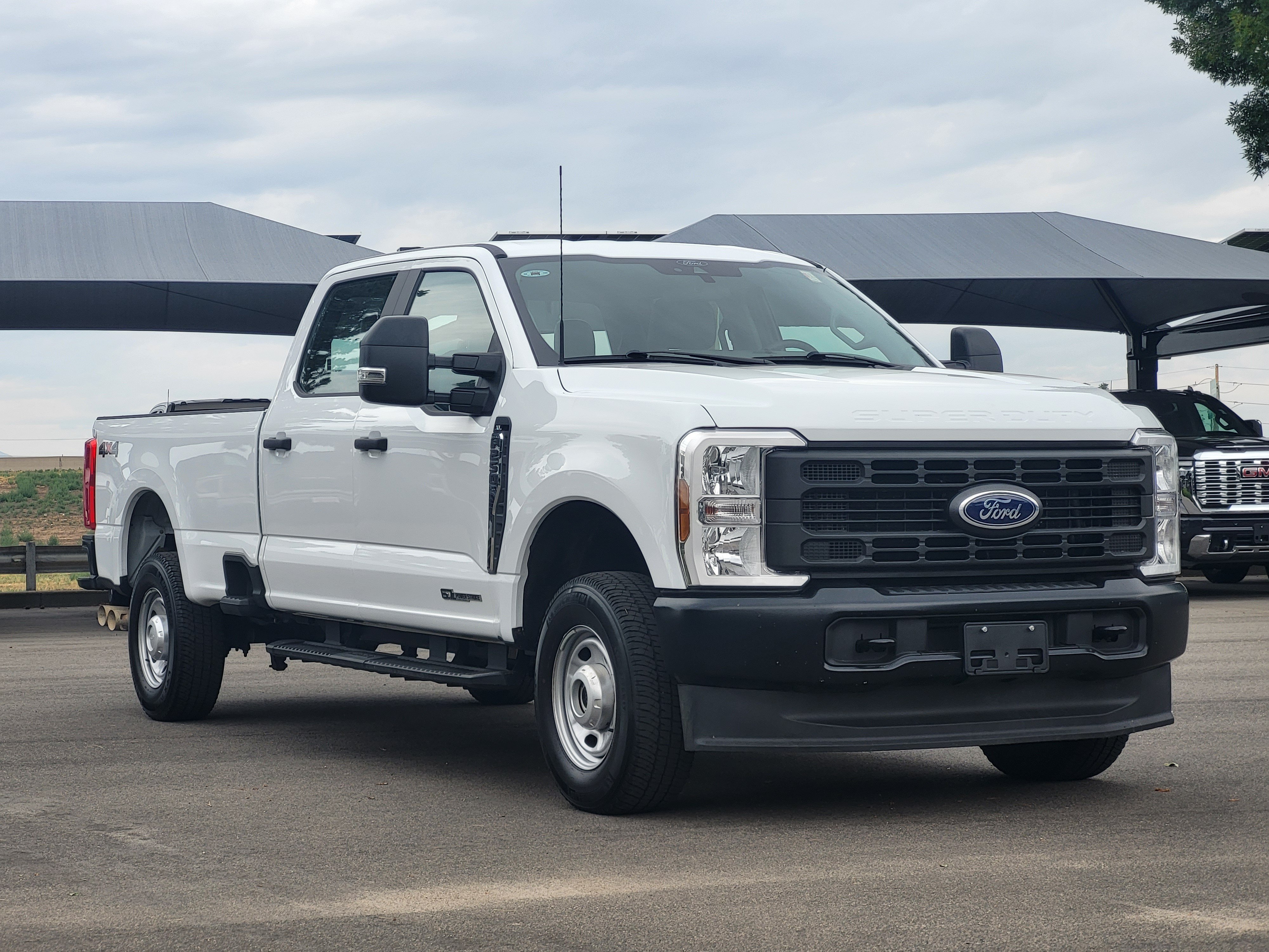 Used 2024 Ford F250 XL AWD/4WD image 3
