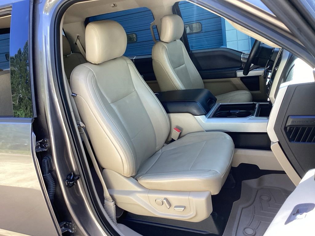 Used 2019 Ford F250 Lariat w/ Lariat Value Package AWD/4WD image 39
