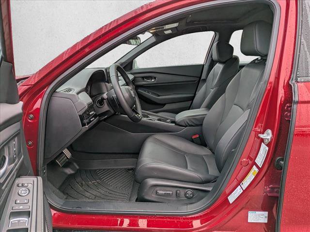 Used 2025 Honda Accord Sport image 16
