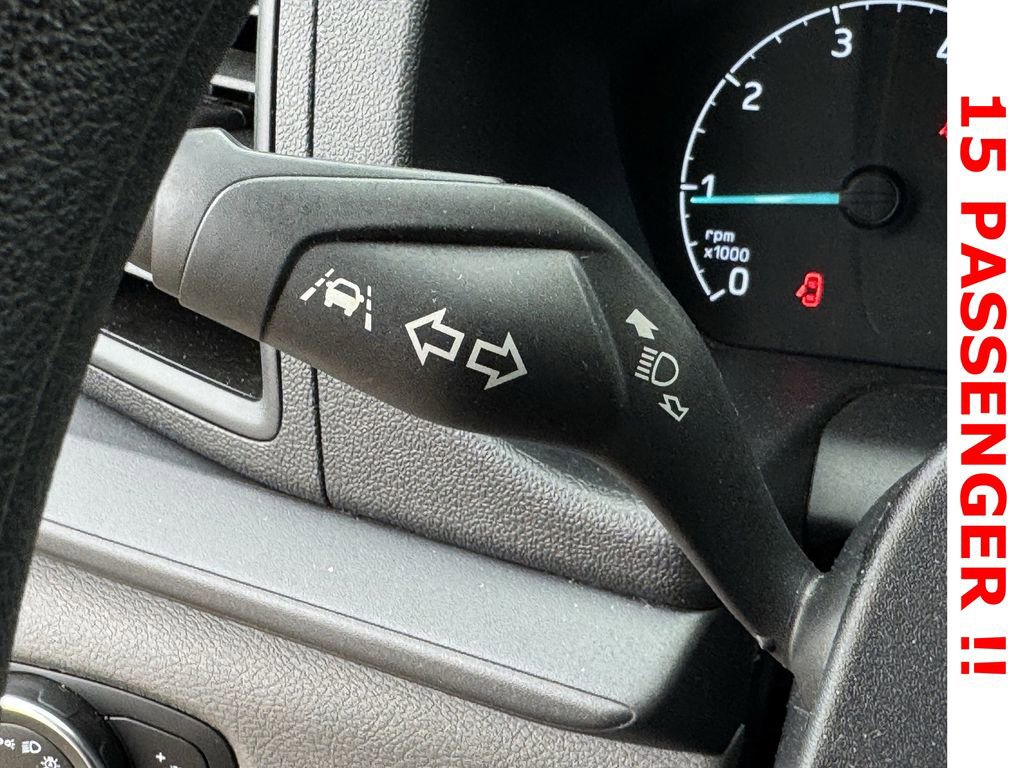 Used 2023 Ford Transit 350 XLT image 20