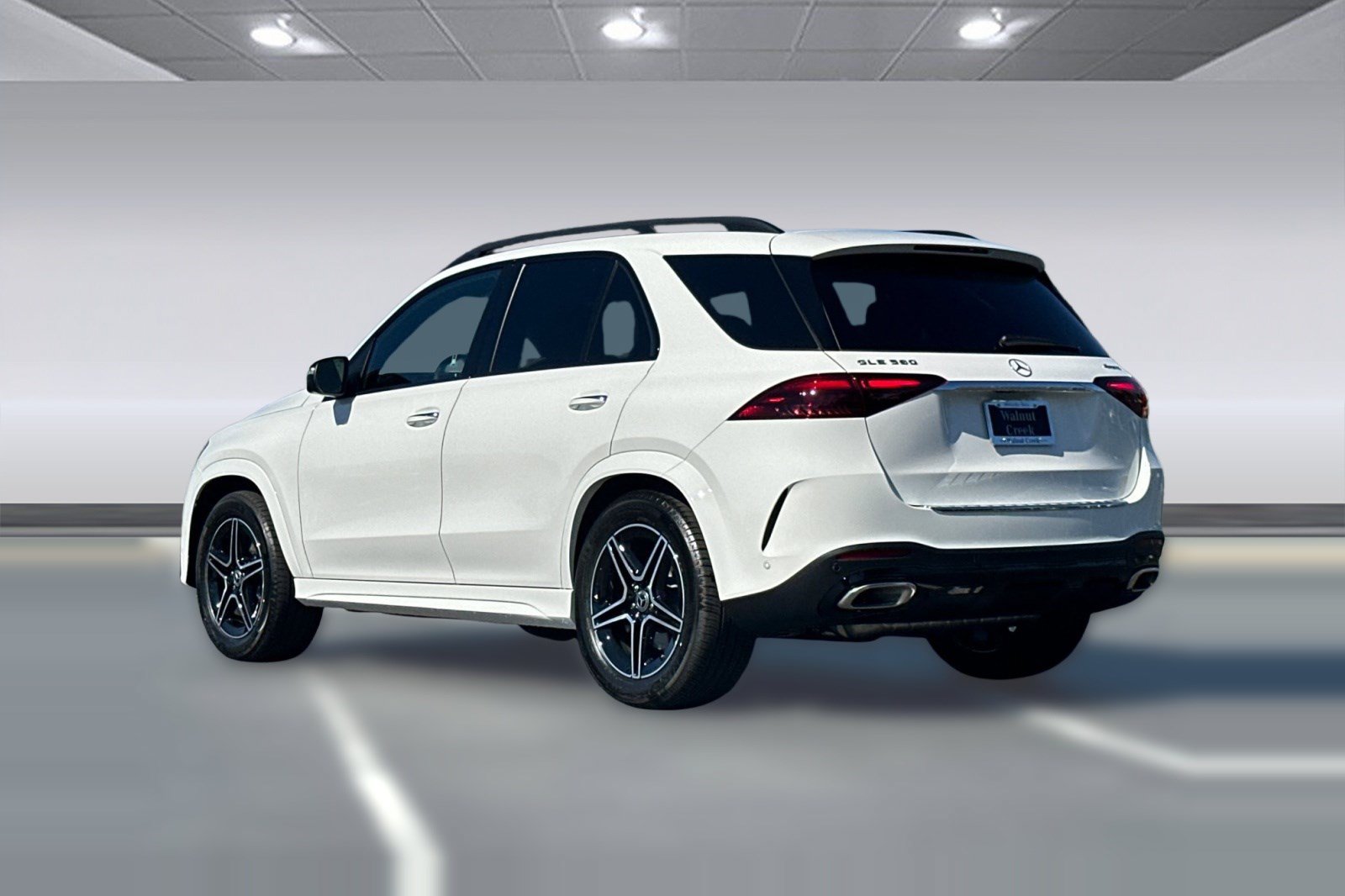 New 2026 Mercedes-Benz GLE 580 4MATIC image 3