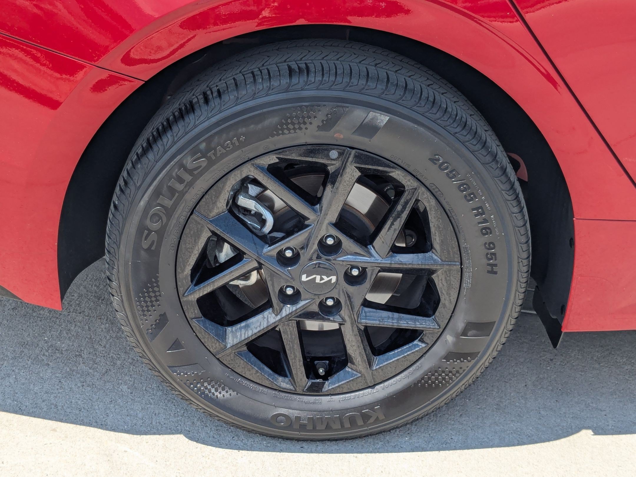 Certified 2025 Kia K5 LXS FWD image 12