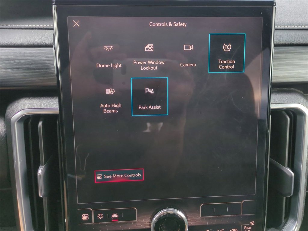 Certified 2025 GMC Acadia Elevation image 31