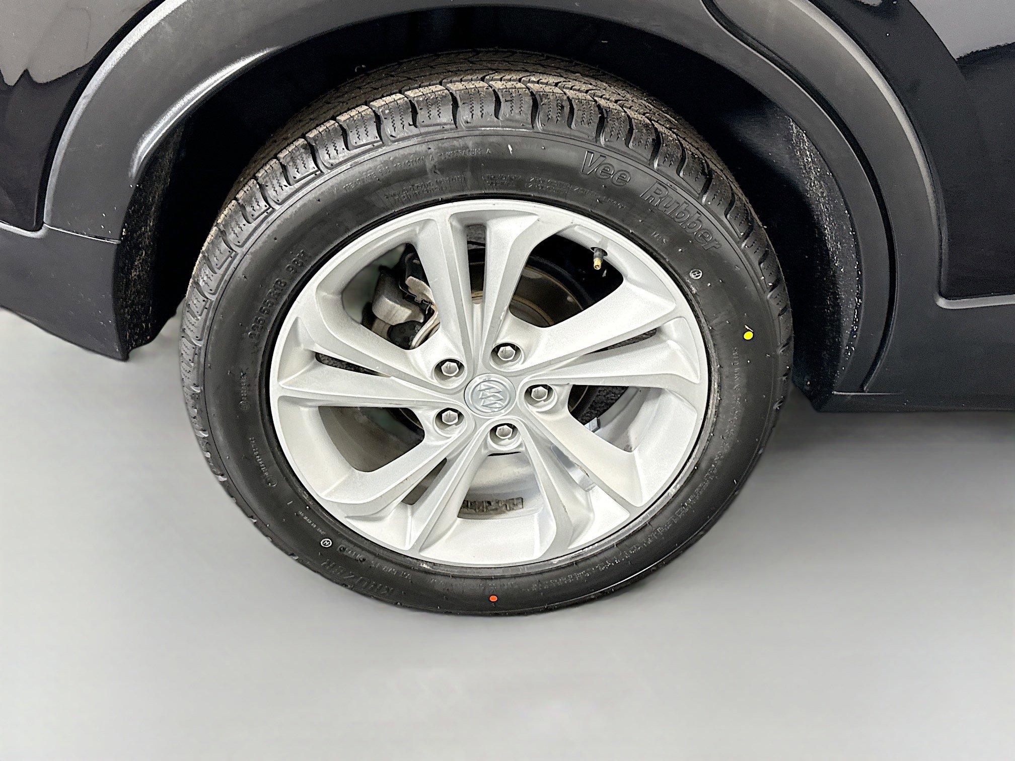 Used 2020 Buick Encore GX Preferred w/ Cold Weather Comfort Package image 33