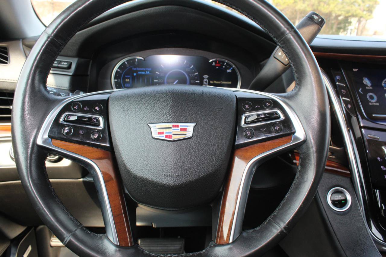 Used 2016 Cadillac Escalade ESV Luxury AWD/4WD image 33