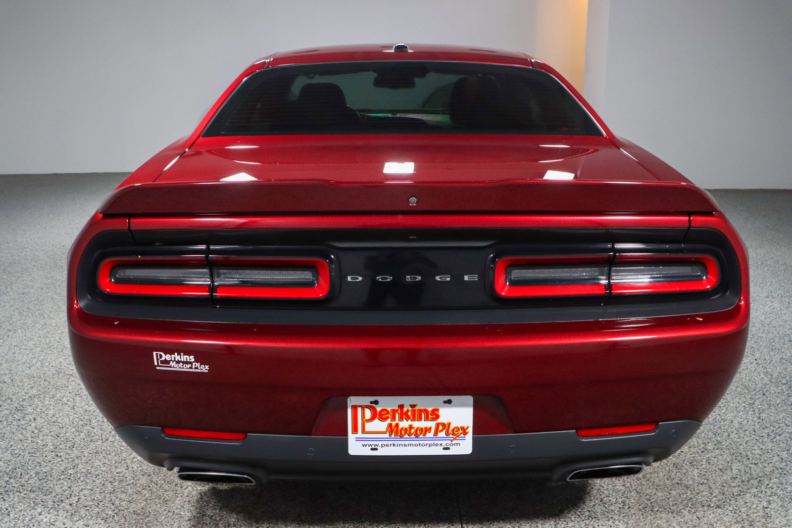 Used 2022 Dodge Challenger R/T image 8