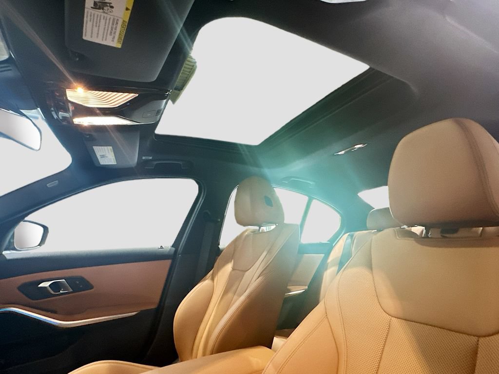 Used 2026 BMW 330i xDrive Sedan AWD/4WD image 22