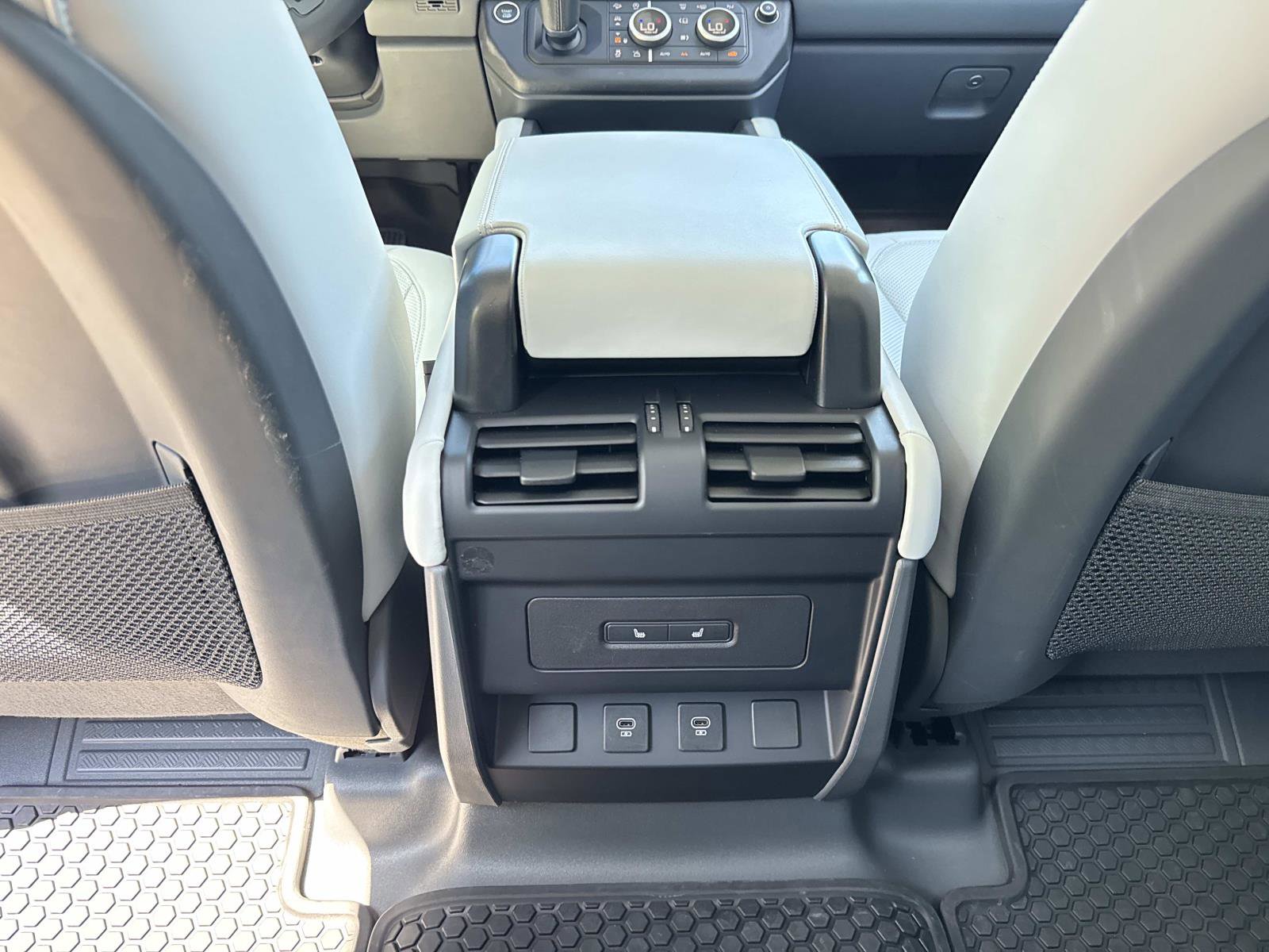 Certified 2025 Land Rover Defender 110 S AWD/4WD image 16