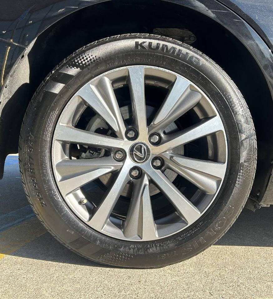 Used 2021 Lexus ES 300h w/ Accessory Package 2 image 44