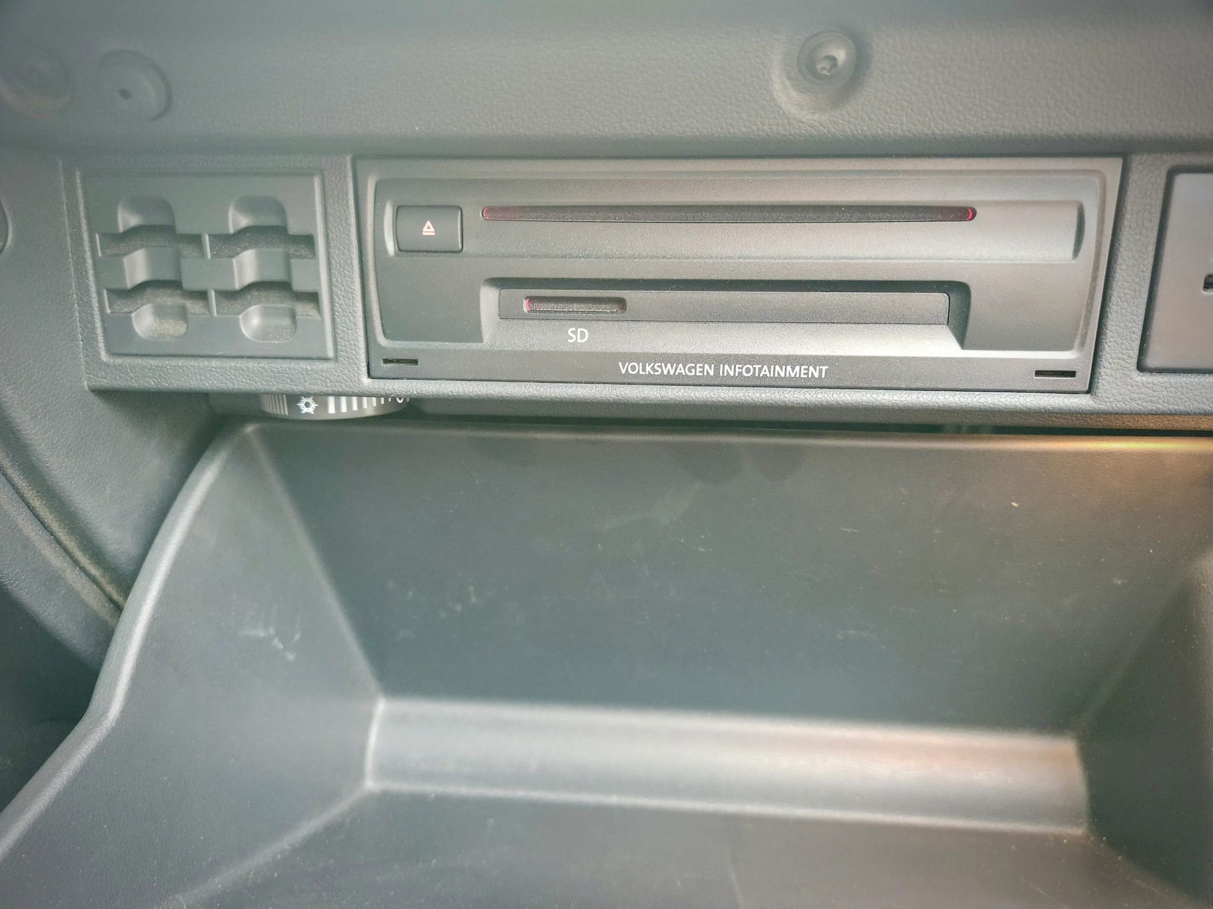 Used 2017 Volkswagen Golf Alltrack SE image 32