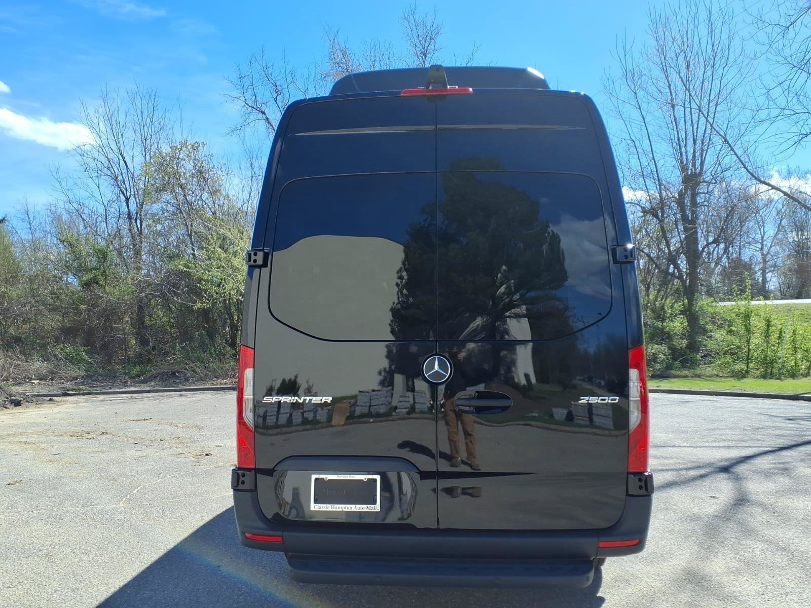 New 2026 Mercedes-Benz Sprinter 2500 image 8