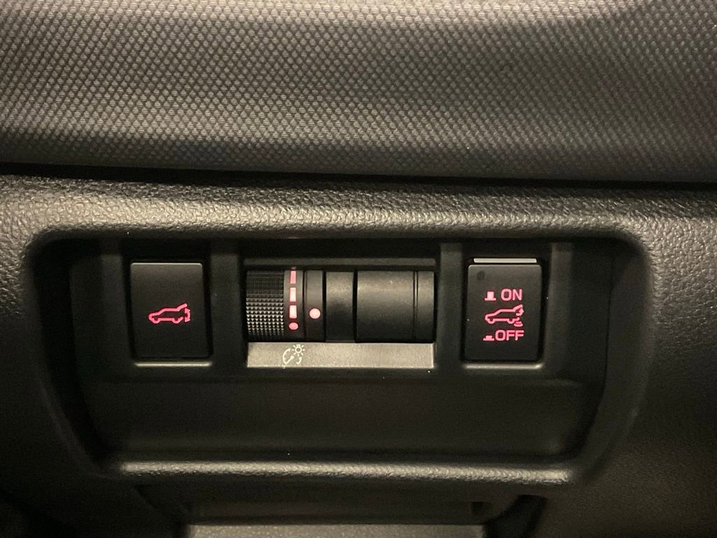 Certified 2025 Subaru Forester Limited w/ Popular Package #2 image 17