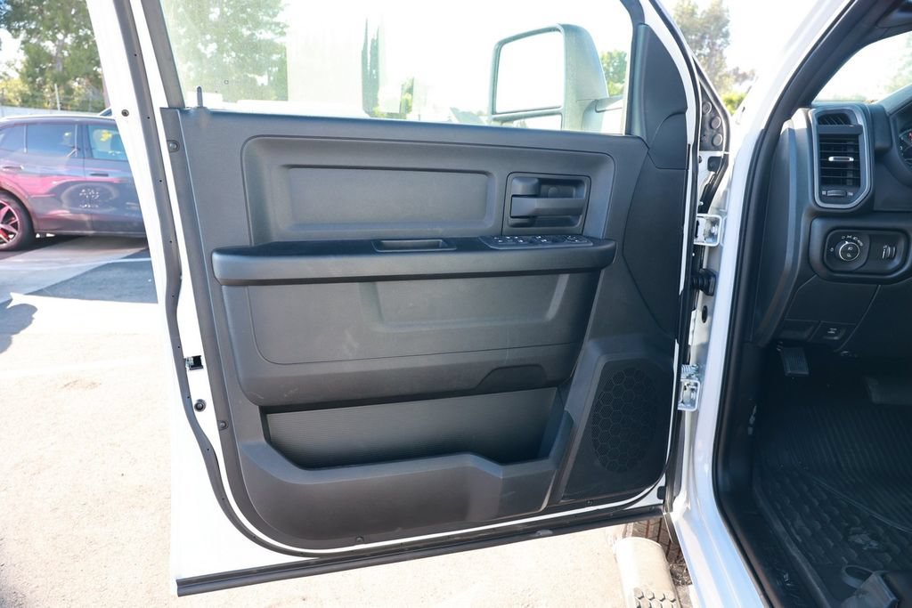 New 2026 RAM 3500 Tradesman AWD/4WD image 16